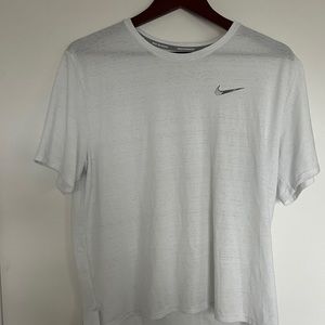 Nike Men's Miler Dri-FIT UV T Shirt